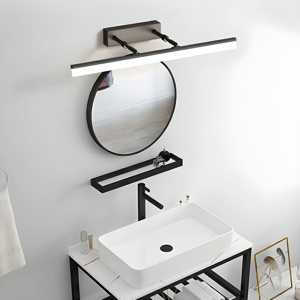 Black Modern Metal LED Wall Light For Bathroom