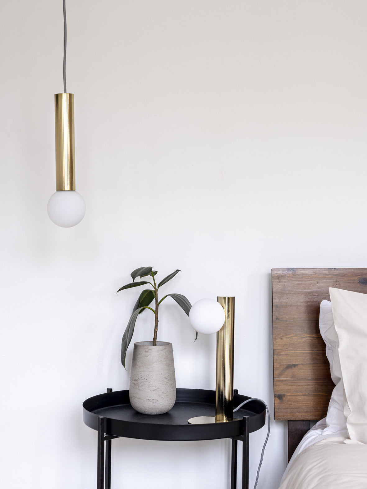 Chubes - 1 light brass ceiling pendant