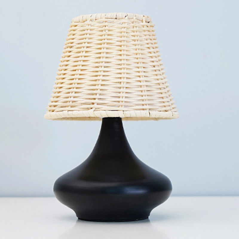 Black Lampshade Table Lamp