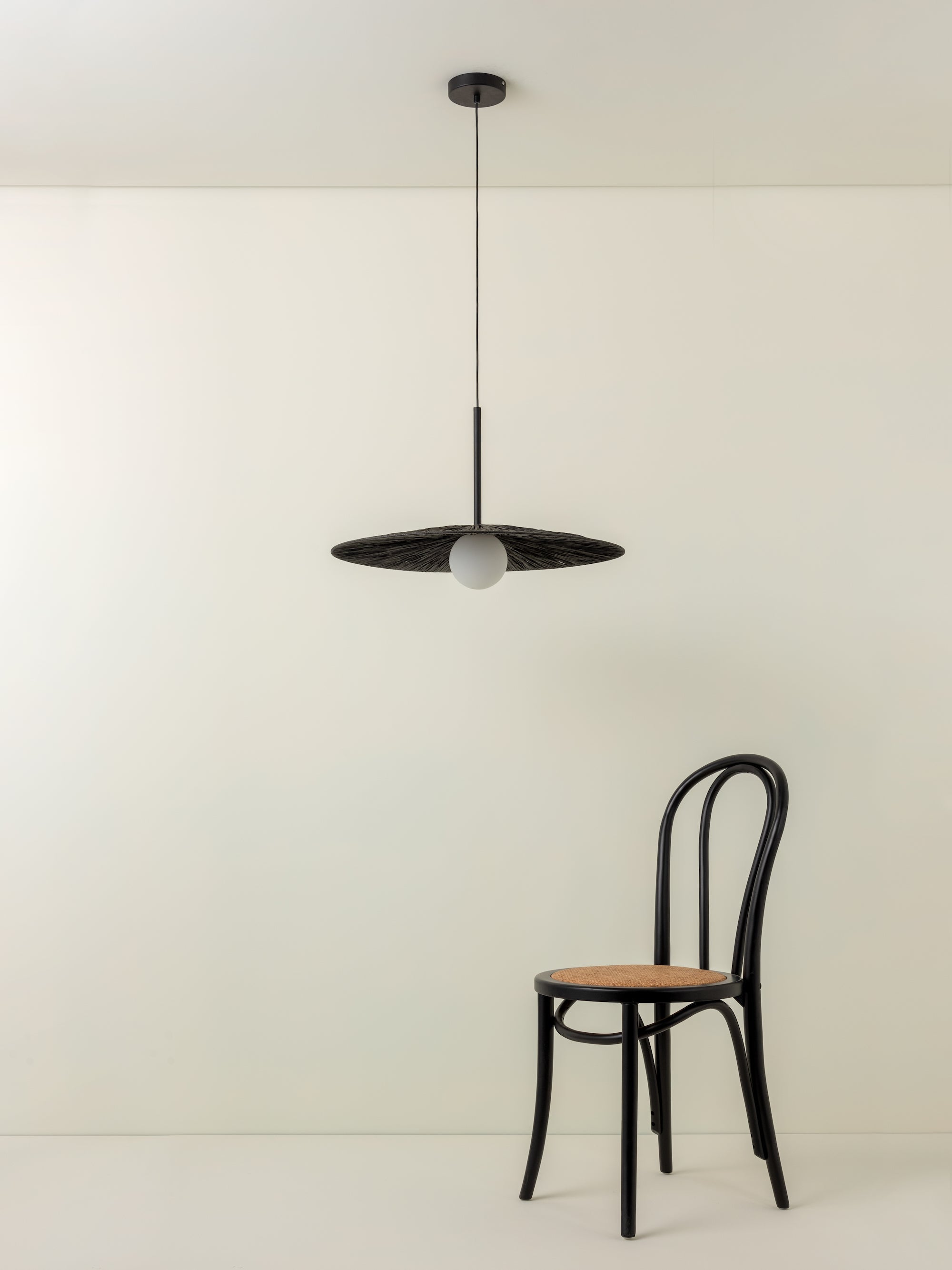 Ridotti - 1 light matt black raffia pendant