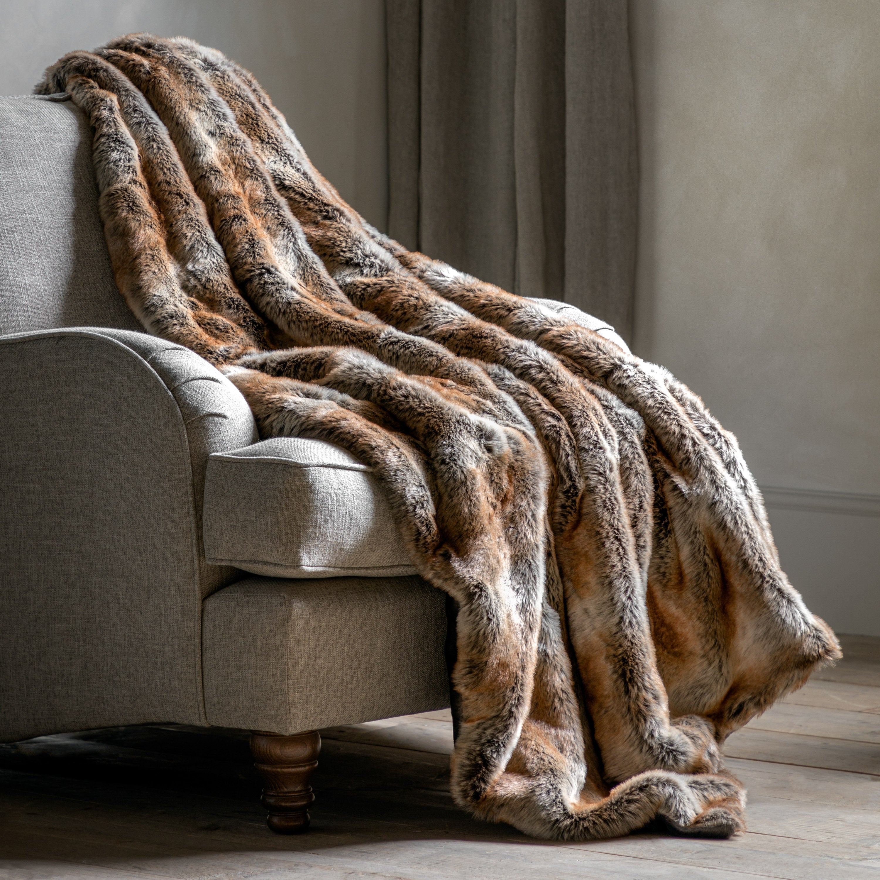 Marl Faux Fur Throw