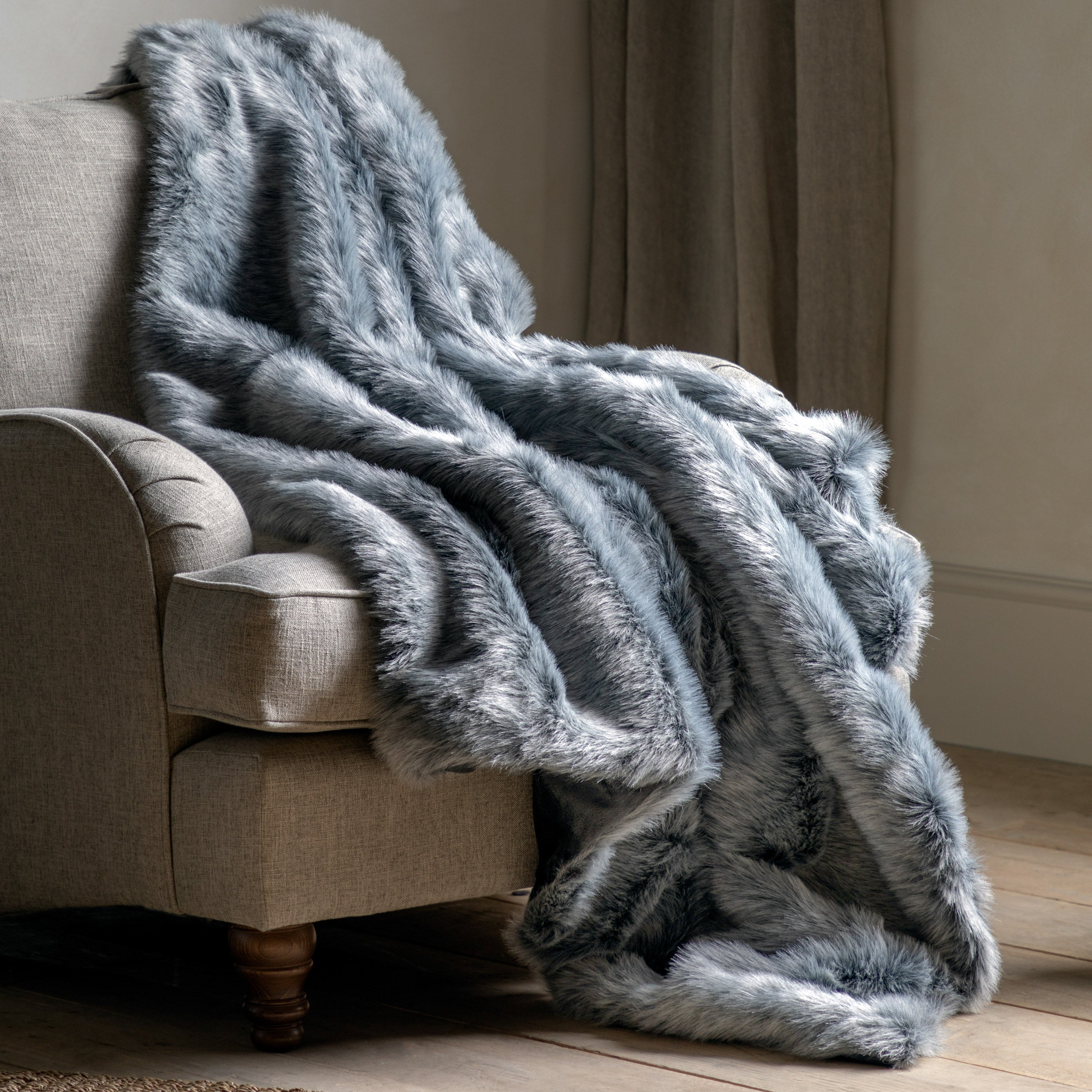 Juneau Faux Fur Throw