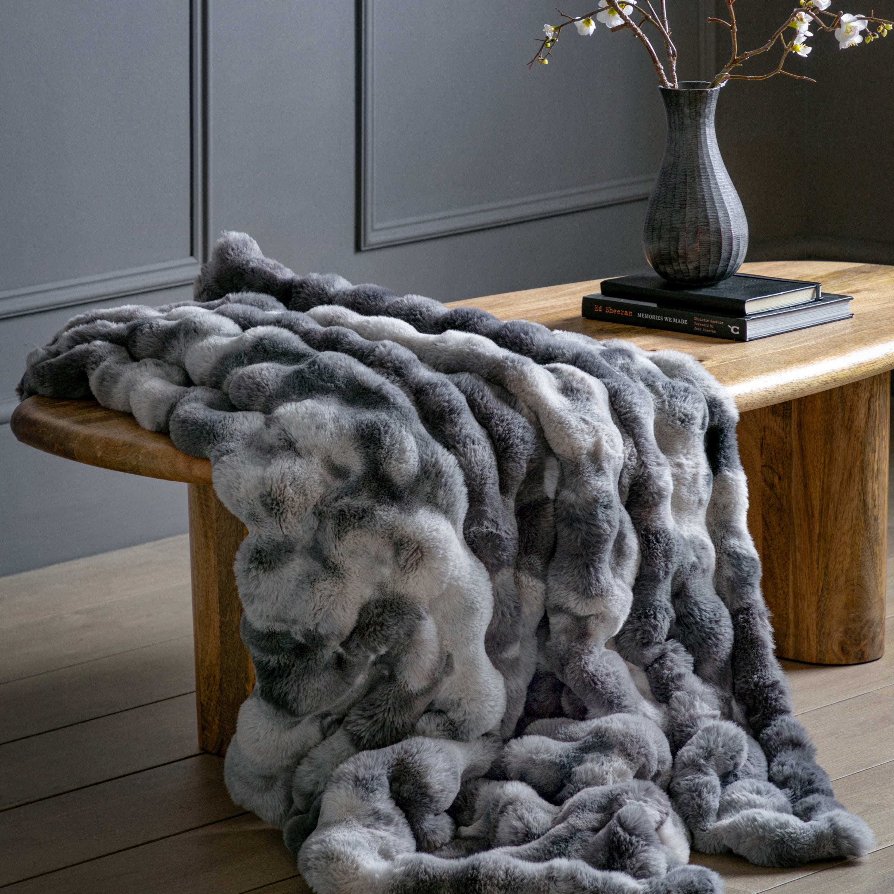 Mabel Faux Fur Throw