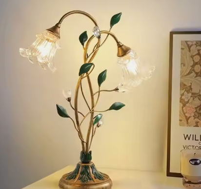 Belle French Flower Table Lamp – Stylish Decorative Lighting for Home