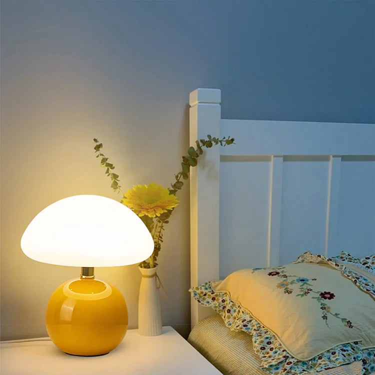 Chateau French Cream Ceramic Mushroom Table Lamp – Bauhaus-Inspired Design