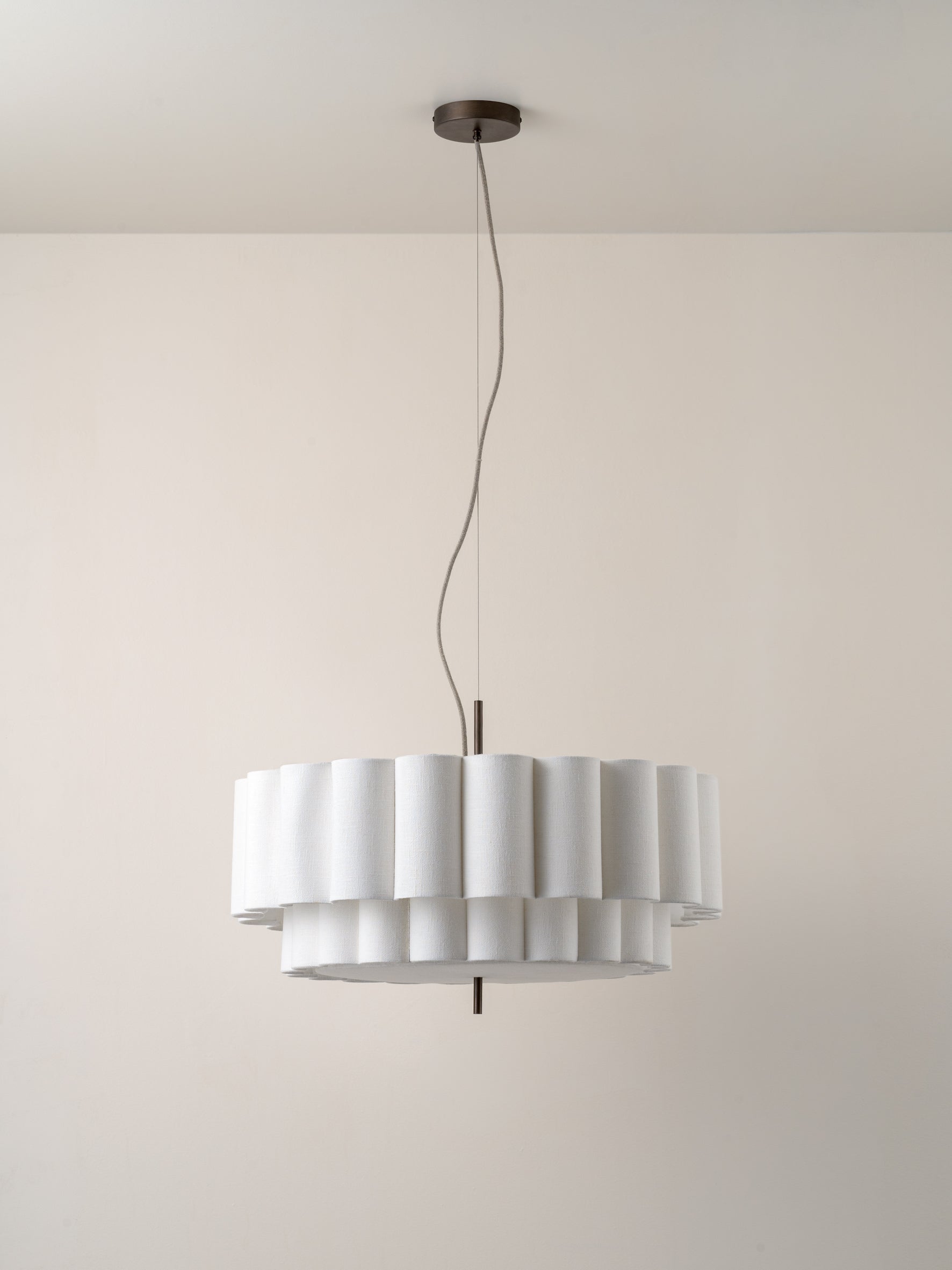 Folia - large scalloped natural linen pendant