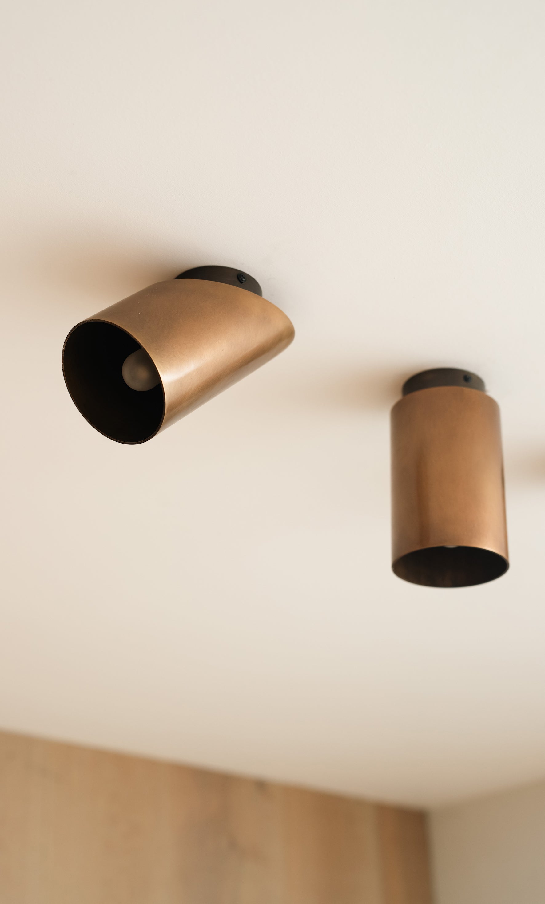 Guilla - brass angled cylinder spot light